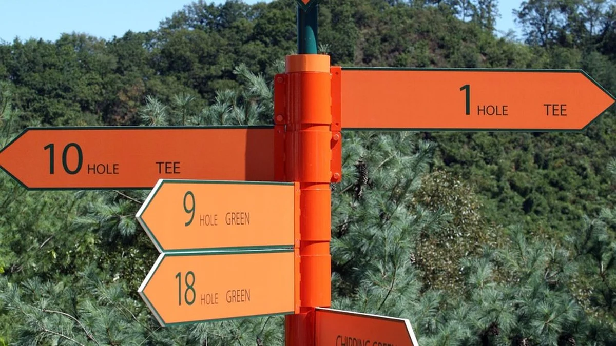 LIVGolf首席执行官回避赛事前景:进攻效率与终结质量观察